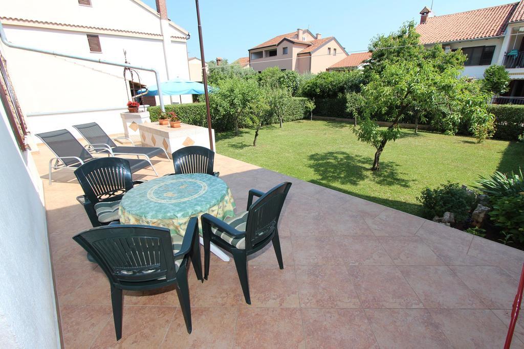 Apartments Rozela Ровинь Экстерьер фото